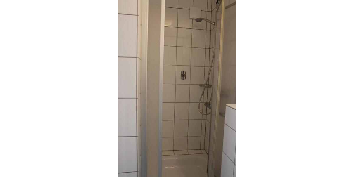 Etagenwohnung Saarbrücken West - 1.5 Zimmer, 40 m&sup2;, 450&euro; | Angebot:25931480