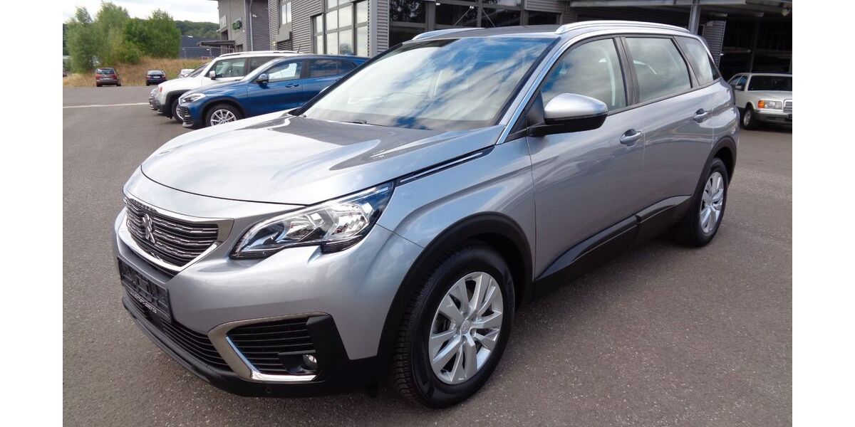 Peugeot 5008 38.000 km 16.999 &euro; Lebach 66822