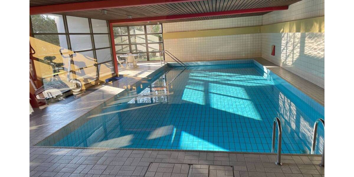 Etagenwohnung Saarbrücken St Johann - 4 Zimmer, 141 m&sup2;, 1.765&euro; | Angebot:25701499