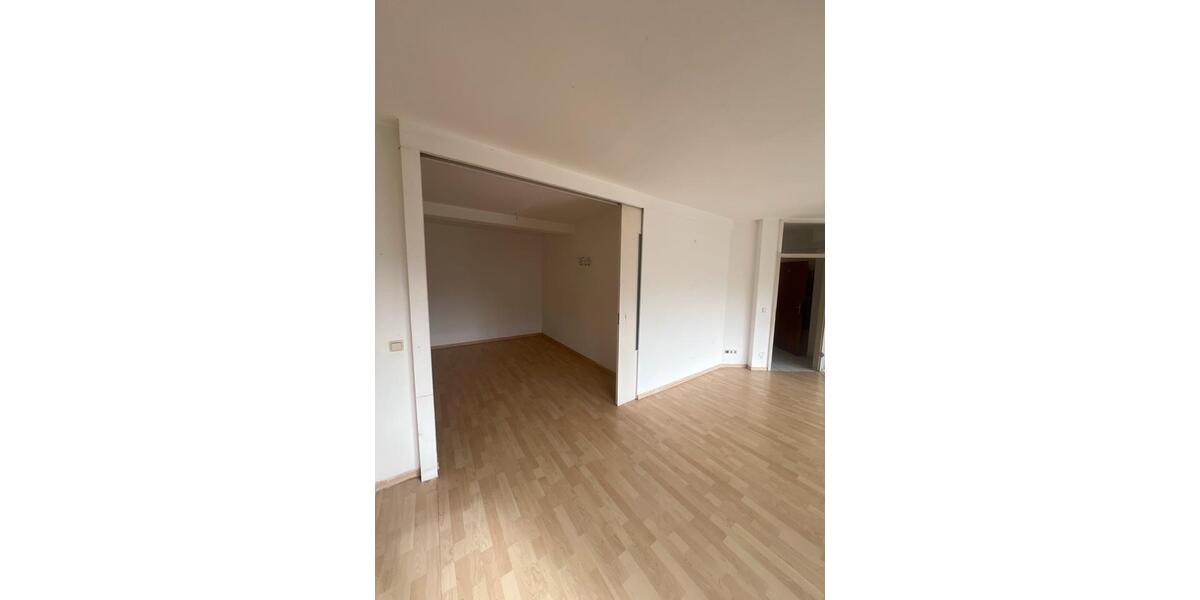 Etagenwohnung Völklingen - 2 Zimmer, 55 m&sup2;, 720&euro; | Angebot:25589318