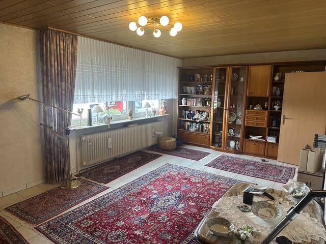 Einfamilienhaus Neunkirchen Wellesweiler - 6 Zimmer, 126 m&sup2;, 255.000&euro; | Angebot:26568827