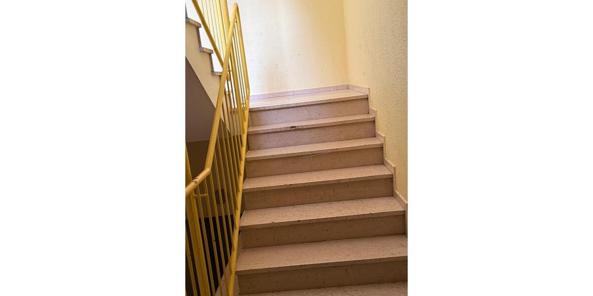 Etagenwohnung Saarbrücken Dudweiler - 1 Zimmer, 25 m&sup2;, 550&euro; | Angebot:25280891