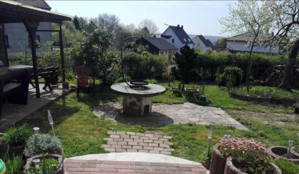 Mehrfamilienhaus, Wohnhaus Heusweiler - 8 Zimmer, 260 m&sup2;, 329.000&euro; | Angebot:24819535