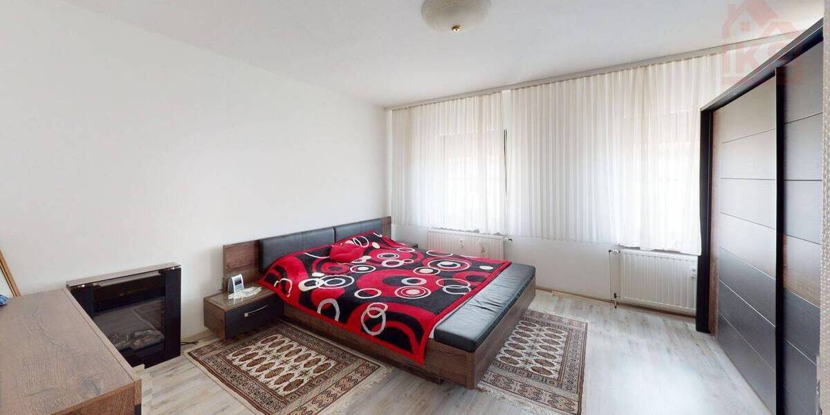 Reihenmittelhaus Saarlouis Roden - 9 Zimmer, 209 m&sup2;, 239.000&euro; | Angebot:26740496