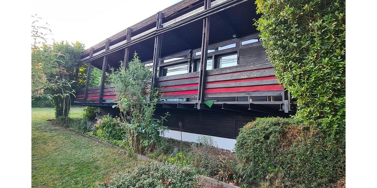 Bungalow mit Satteldach in idyllischer Ortsrandlage mit Fernblick - Einfamilienhaus Homburg | Angebot:21352445