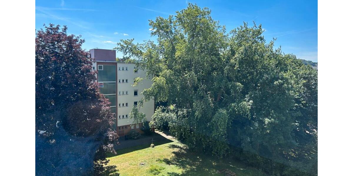 Etagenwohnung Saarbrücken - 3 Zimmer, 81 m&sup2;, 240.000&euro; | Angebot:26959767