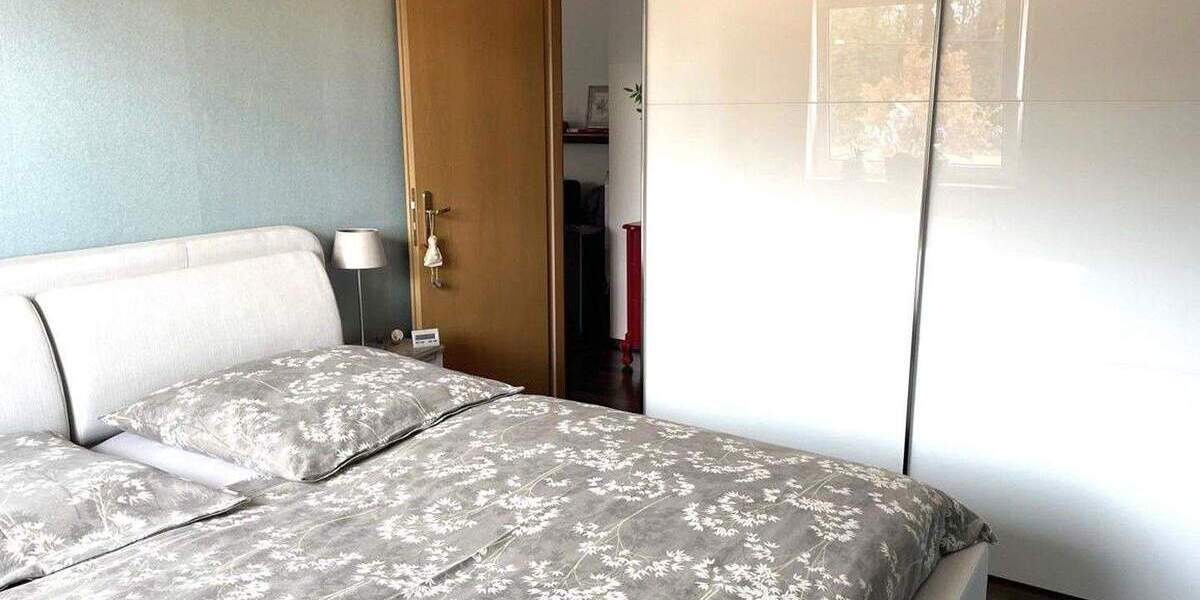 Etagenwohnung Saarlouis - 2 Zimmer, 66 m&sup2;, 175.000&euro; | Angebot:25717529