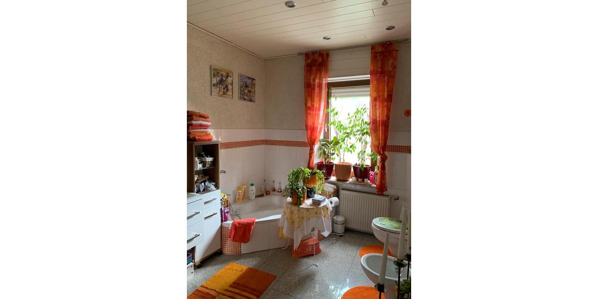 Doppelhaushälfte Zweibrücken - 5 Zimmer, 180 m&sup2;, 229.000&euro; | Angebot:25417906