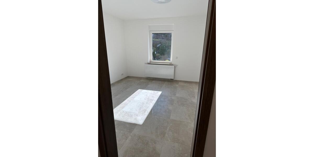 Erdgeschoßwohnung Zweibrücken - 3 Zimmer, 78 m&sup2;, 900&euro; | Angebot:24870521