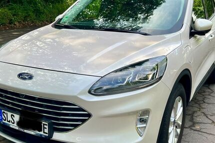 Ford Kuga 36.000 km 23.900 &euro; Saarlouis 66740
