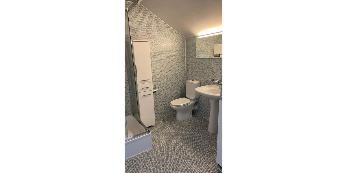 Dachgeschoßwohnung Saarbrücken Eschberg - 2 Zimmer, 50 m&sup2;, 575&euro; | Angebot:26013062