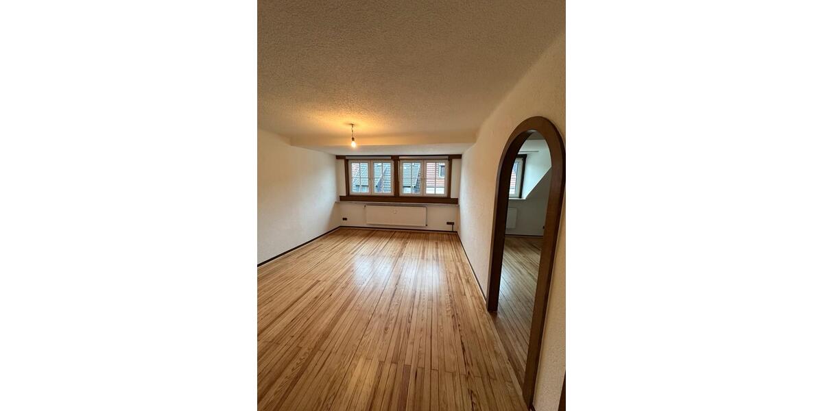 Maisonettenwohnung Saarbrücken Neue Bremm - 4 Zimmer, 125 m&sup2;, 1.100&euro; | Angebot:25804536