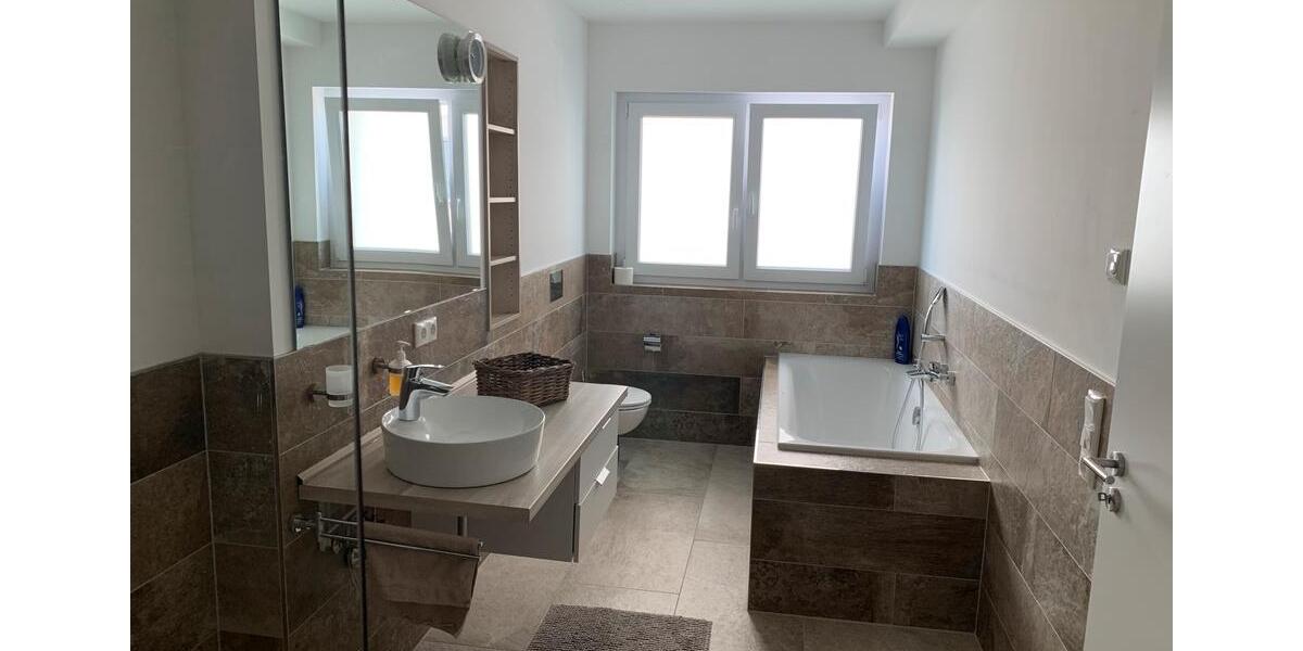 Etagenwohnung Saarbrücken - 3 Zimmer, 99 m&sup2;, 460.000&euro; | Angebot:26014502