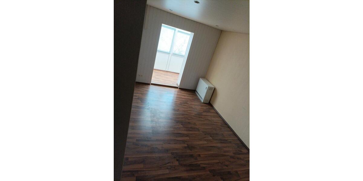 Reihenhaus Saarlouis - 5 Zimmer, 170 m&sup2;, 1.300&euro; | Angebot:26612380