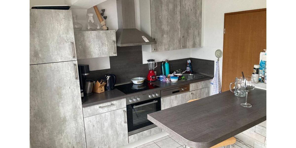 Dachgeschoßwohnung Saarlouis - 6 Zimmer, 116 m&sup2;, 240.000&euro; | Angebot:24941021