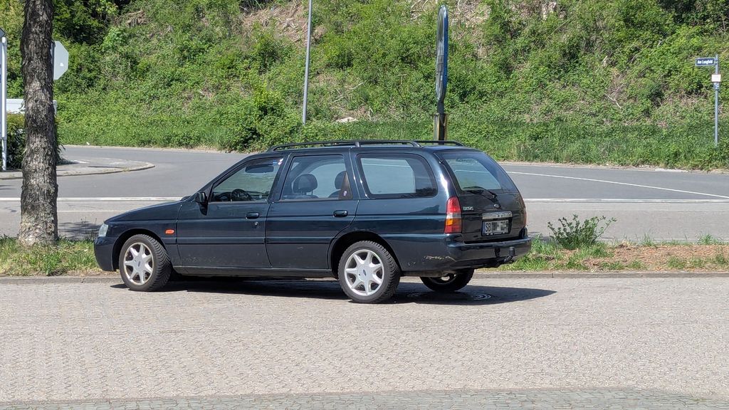 Ford Escort 115.000 km 1.199 &euro; Saarbrücken 66130