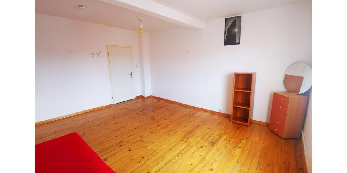 Dachgeschoßwohnung Völklingen - 2 Zimmer, 75 m&sup2;, 600&euro; | Angebot:24551465