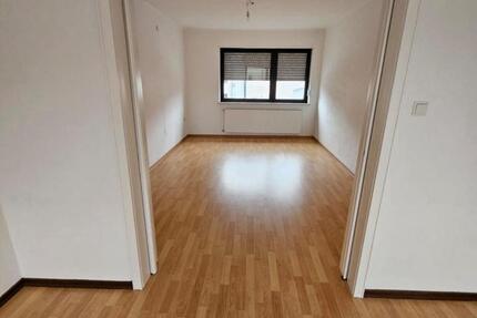 Wohnung Saarlouis - 3 Zimmer, 81 m&sup2;, 780&euro; | Angebot:25590853