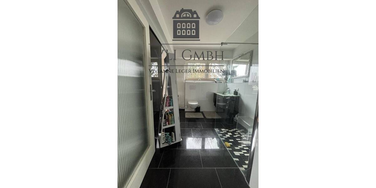 Einfamilienhaus Saarbrücken / Dudweiler Dudweiler - 5 Zimmer, 140 m&sup2;, 1.400&euro; | Angebot:26017125