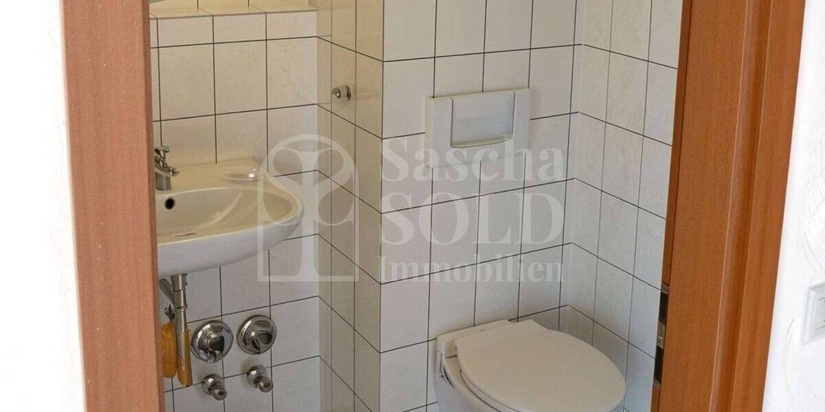 Investor werden - 4 vermietete Wohnungen mit Stellplätzen, KM 16.000?€ p.a., Dudweiler - Saarbrücken - Mehrfamilienhaus, Wohnhaus Saarbrücken Dudweiler | Angebot:25631678