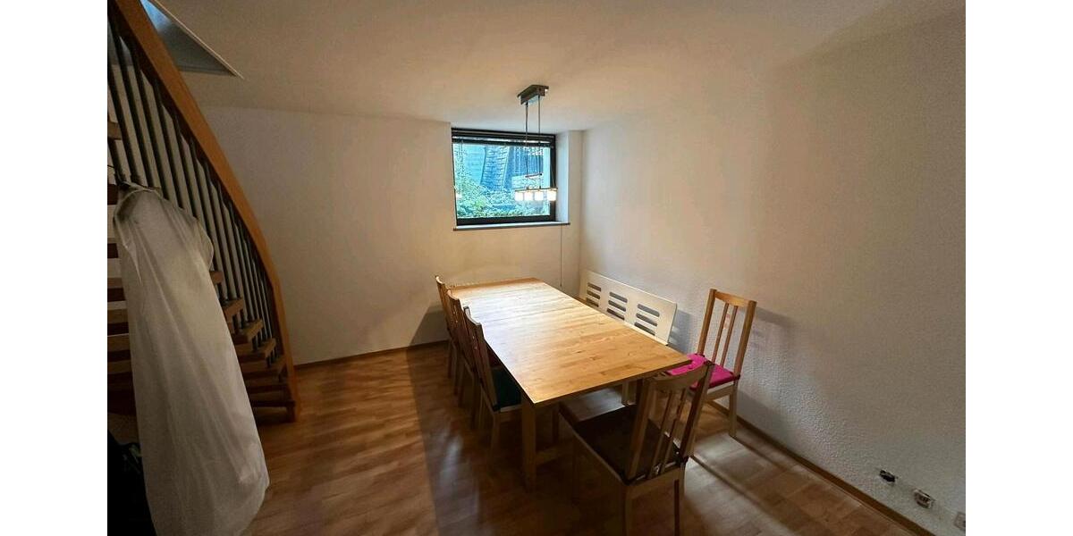 Reihenhaus Saarbrücken Eschberg - 4 Zimmer, 115 m&sup2;, 1.200&euro; | Angebot:25445834