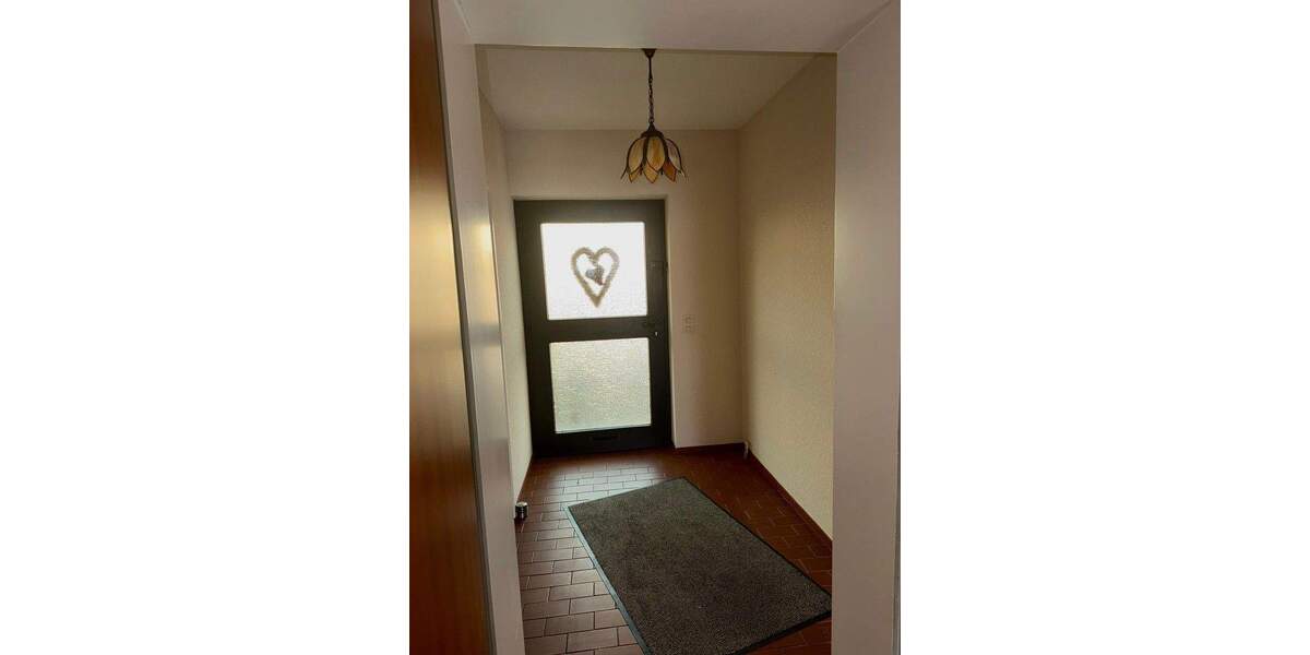 Reihenmittelhaus Ensdorf - 5 Zimmer, 130 m&sup2;, 219.000&euro; | Angebot:25657434