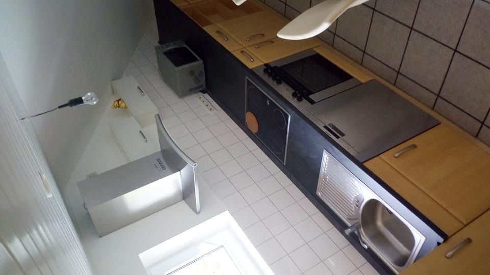Dachgeschoßwohnung Riegelsberg - 3 Zimmer, 100 m&sup2;, 750&euro; | Angebot:25883822