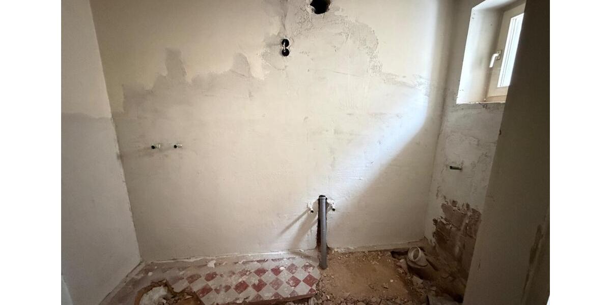 Doppelhaushälfte Wallerfangen - 7 Zimmer, 150 m&sup2;, 1.050&euro; | Angebot:25886369