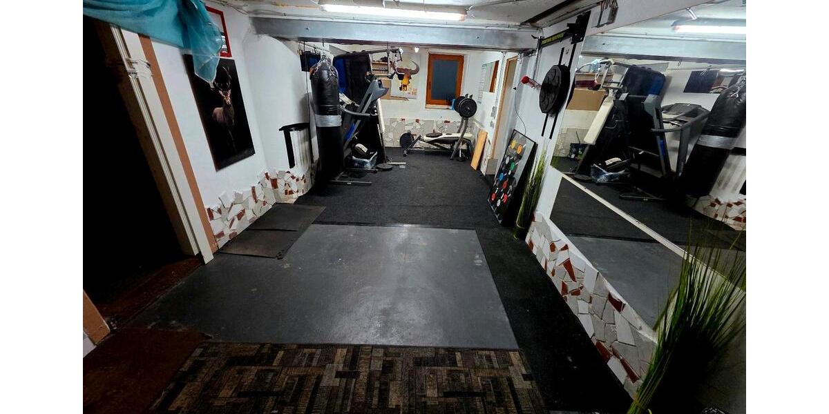 Einfamilienhaus Saarlouis - 4 Zimmer, 80 m&sup2;, 1.100&euro; | Angebot:25752863