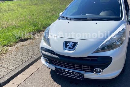 Peugeot 207 170.000 km 2.900 &euro; Saarlouis 66740