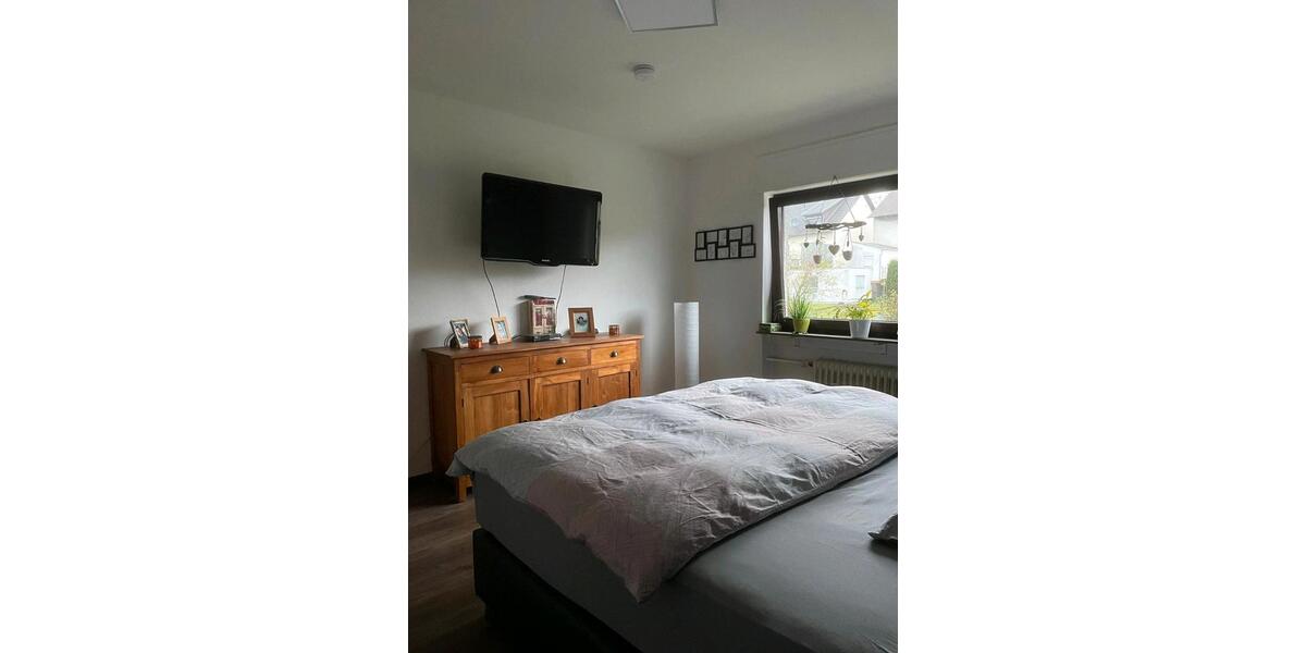 Etagenwohnung Saarbrücken West - 4 Zimmer, 80 m&sup2;, 815&euro; | Angebot:25368863