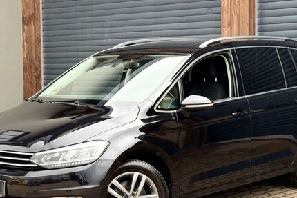 VW Touran 183.000 km 12.999 &euro; Saarlouis-Lisdorf 66740