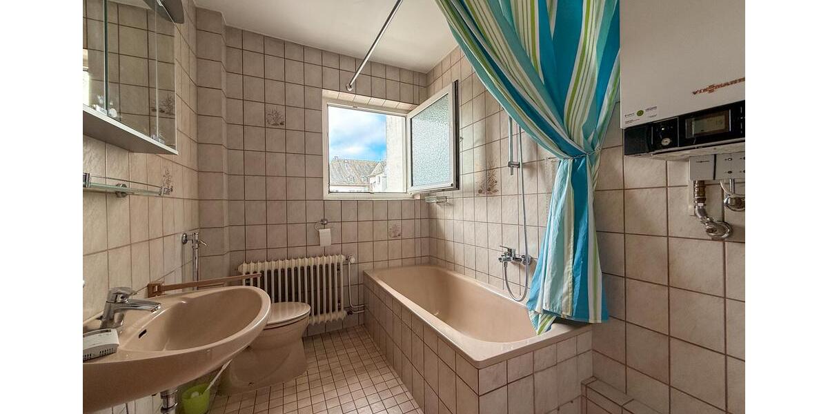 Etagenwohnung Zweibrücken - 3 Zimmer, 70 m&sup2;, 480&euro; | Angebot:25373876