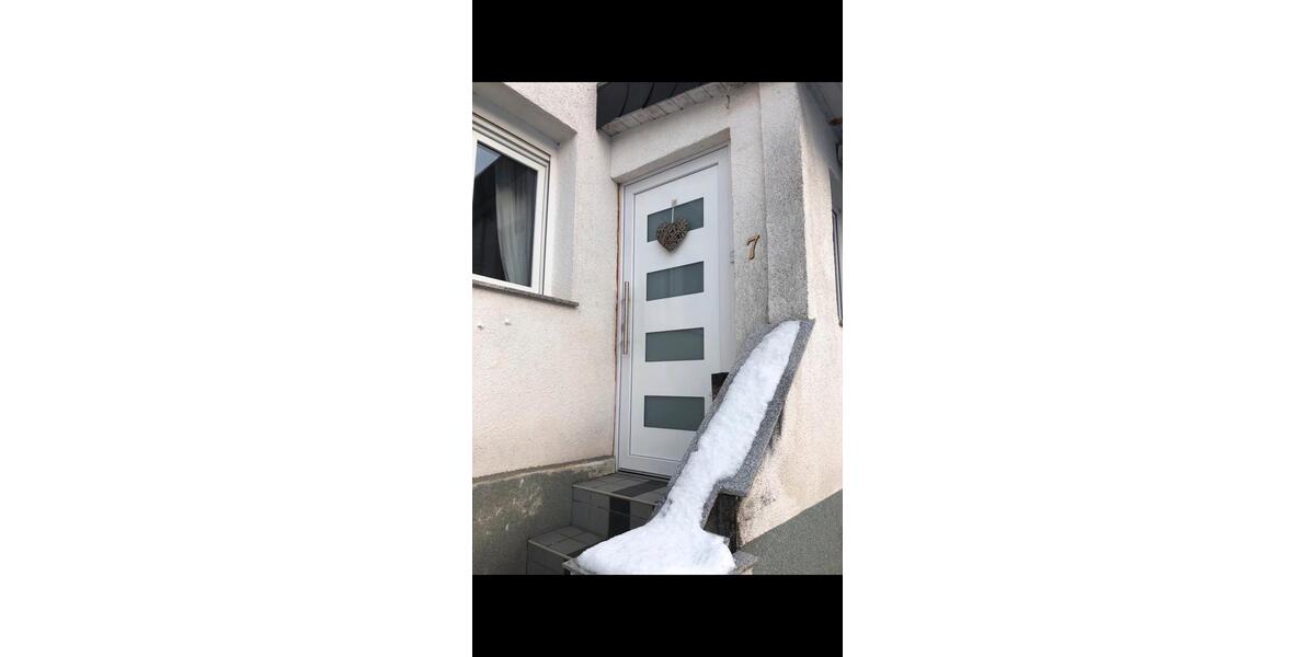 Reihenhaus Püttlingen - 4 Zimmer, 100 m&sup2;, 125.000&euro; | Angebot:26414287
