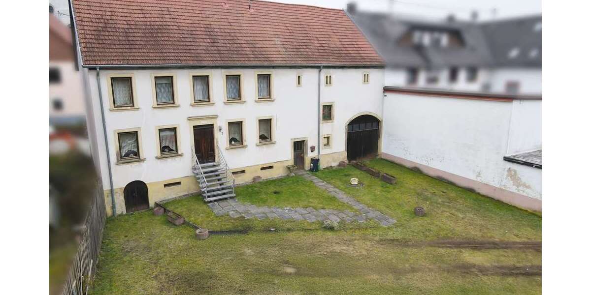 Einfamilienhaus Marpingen - 6 Zimmer, 147 m&sup2;, 85.000&euro; | Angebot:25963440