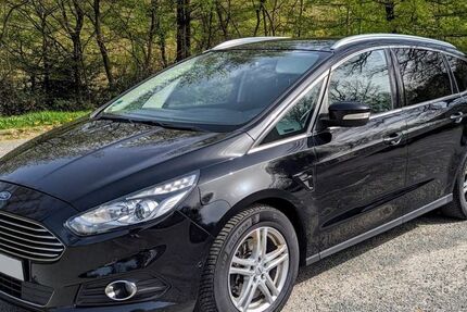 Ford S-Max 164.000 km 11.400 &euro; Schiffweiler 66578
