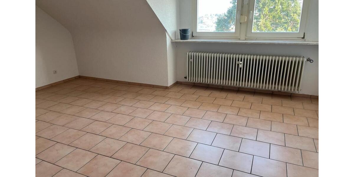Etagenwohnung Neunkirchen - 3 Zimmer, 87 m&sup2;, 900&euro; | Angebot:25752720