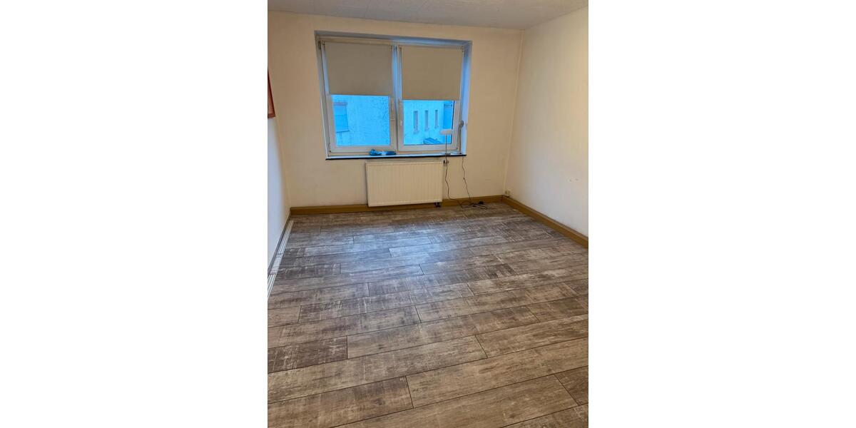 Einfamilienhaus Rehlingen-Siersburg Siersburg - 11 Zimmer, 270 m&sup2;, 2.000&euro; | Angebot:25765789