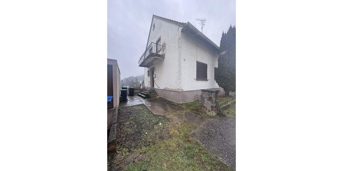 Einfamilienhaus Blieskastel - 6 Zimmer, 97 m&sup2;, 55.000&euro; | Angebot:25705118