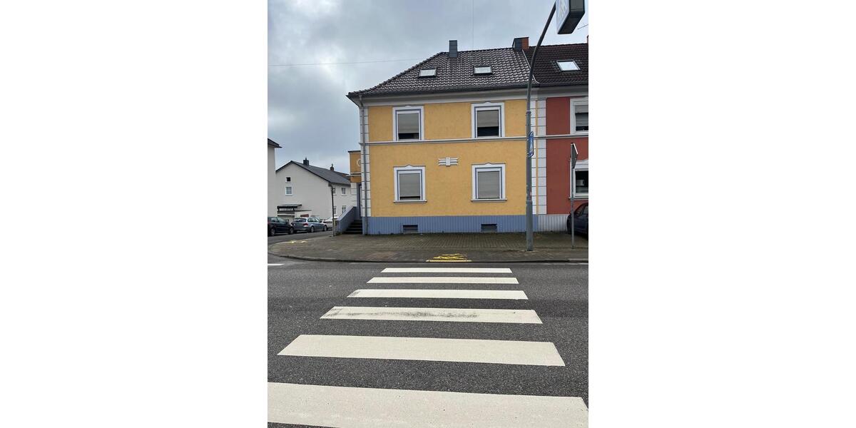 Mehrfamilienhaus, Wohnhaus Saarbrücken West - 7 Zimmer, 180 m&sup2;, 239.000&euro; | Angebot:25868762