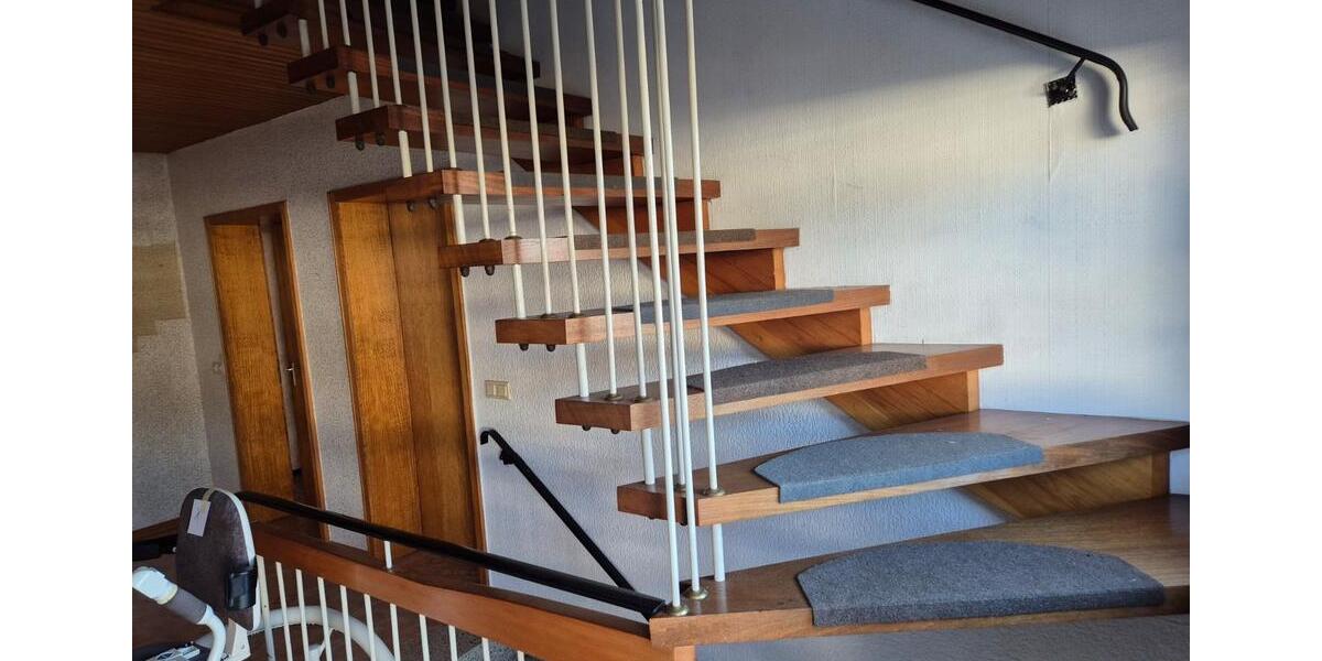 Einfamilienhaus Neunkirchen Heinitz - 5 Zimmer, 125 m&sup2;, 90.000&euro; | Angebot:25126497