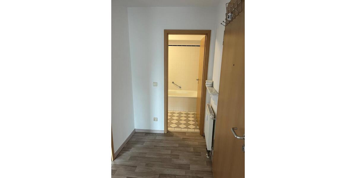 Etagenwohnung Saarbrücken West - 2 Zimmer, 60 m&sup2;, 476&euro; | Angebot:25509779