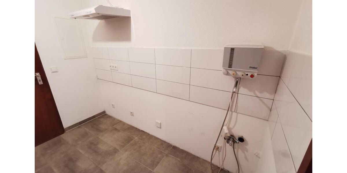 Etagenwohnung Neunkirchen - 1 Zimmer, 32 m&sup2;, 300&euro; | Angebot:25371557