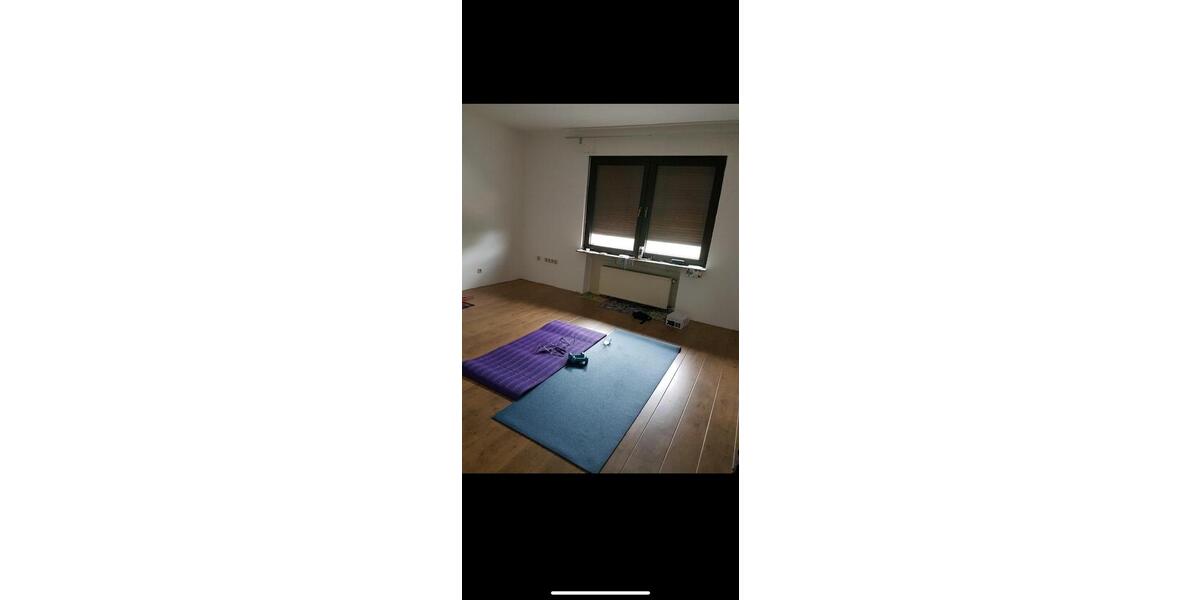 Erdgeschoßwohnung Völklingen - 2 Zimmer, 65 m&sup2;, 550&euro; | Angebot:25655777