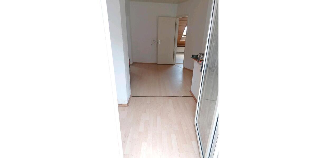 Terrassenwohnung Saarbrücken West - 2 Zimmer, 76 m&sup2;, 500&euro; | Angebot:25179672