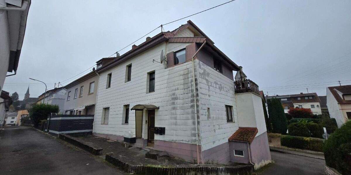 Mehrfamilienhaus, Wohnhaus Quierschied - 1 Zimmer, 149 m&sup2;, 189.000&euro; | Angebot:25732795