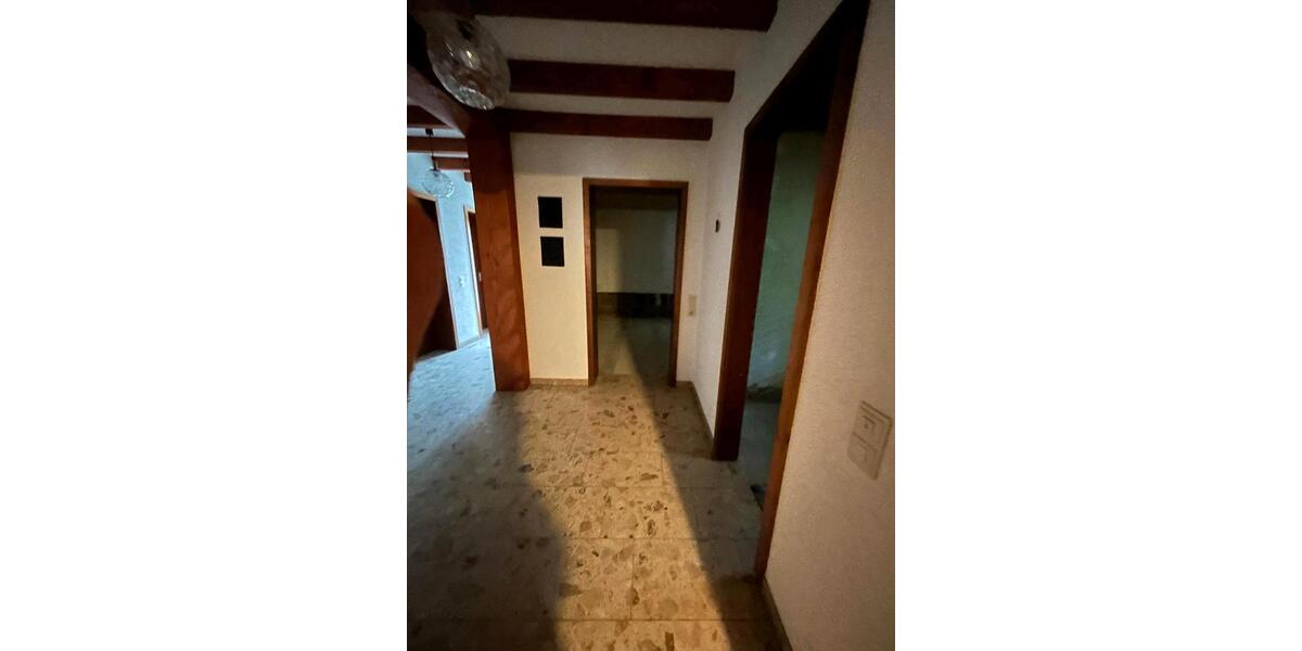 Einfamilienhaus Marpingen - 9 Zimmer, 228 m&sup2;, 318.000&euro; | Angebot:26633225