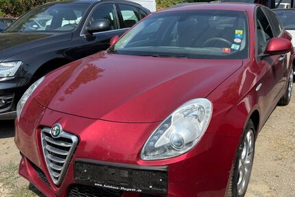 Alfa Romeo Giulietta 110.000 km 3.990 &euro; Ensdorf 66806