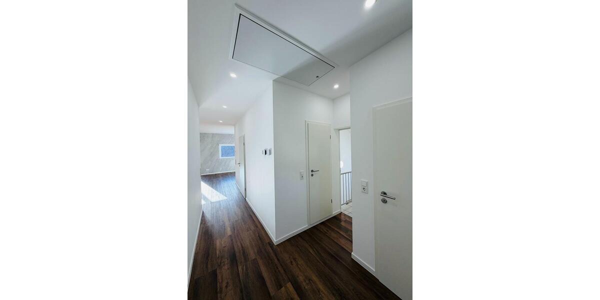 Etagenwohnung Sankt Ingbert - 3 Zimmer, 95 m&sup2;, 1.000&euro; | Angebot:25512670