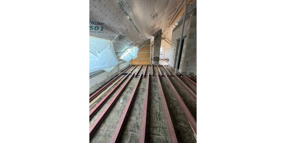 Etagenwohnung Saarbrücken Malstatt - 3 Zimmer, 87 m&sup2;, 99.990&euro; | Angebot:25684708